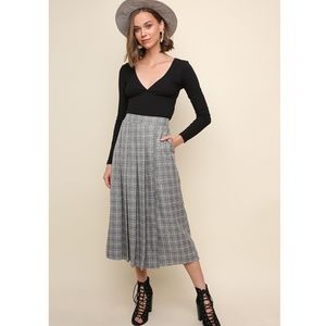 NWT Portland Charmer Split Skirt Culottes